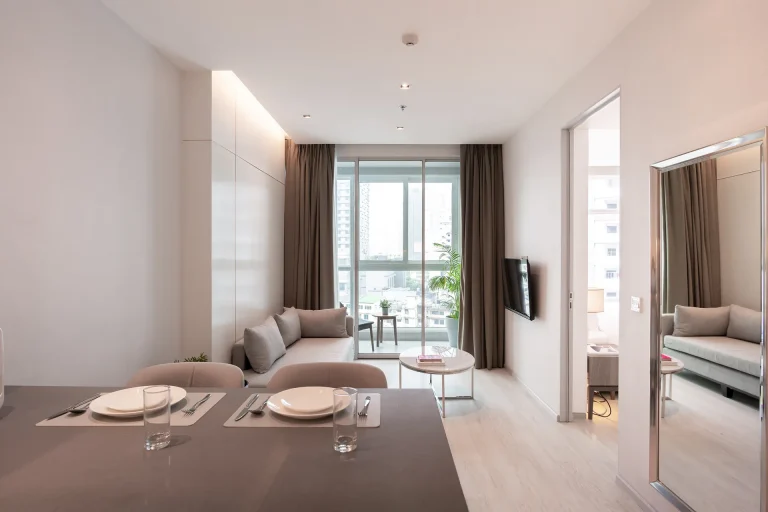 2-bedroom-serviced-kitchen-apartment-bts-thonglor-5-star-hotel