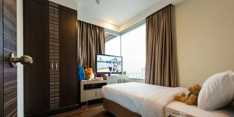 bangkok-hotel-family-room-with-kitchen-5-star