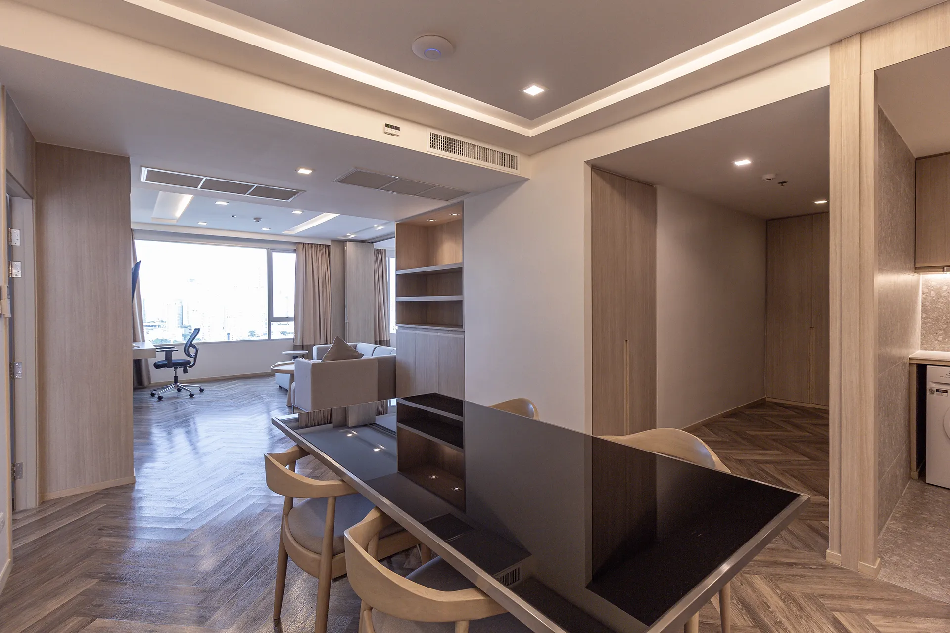 Two Bedroom Aparthotel Bangkok Hotel 5-star interior.