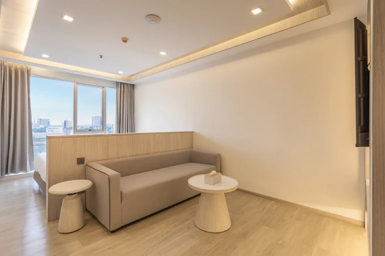 hotel-with-2-double-beds-kitchen-sukhumvit-71-5-star