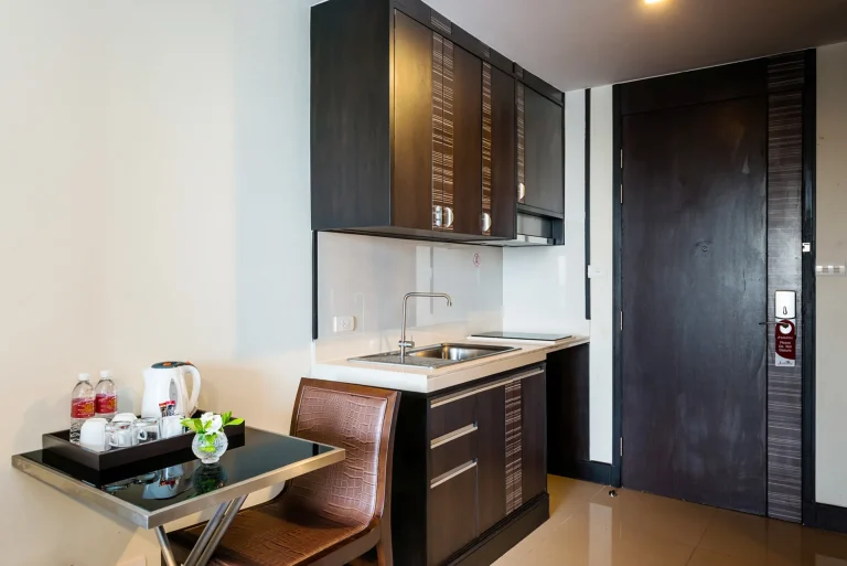 in-phra-khanong-hotel-bangkok-5-star