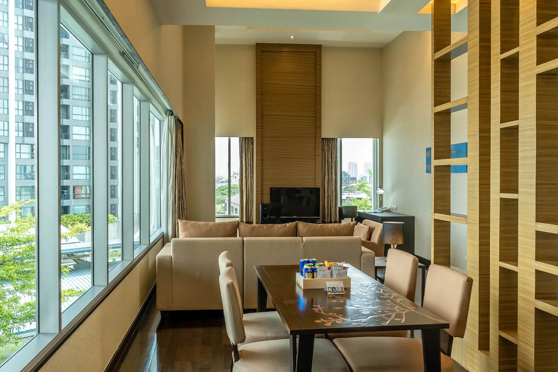 Luxury suite next to bts skytrain bangkok Hotel 5-star bedroom with bed.