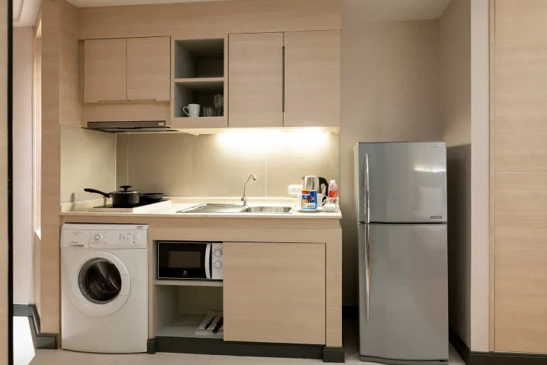 phra-khanong-station-skytrain-triple-hotel-room-kitchen-bangkok