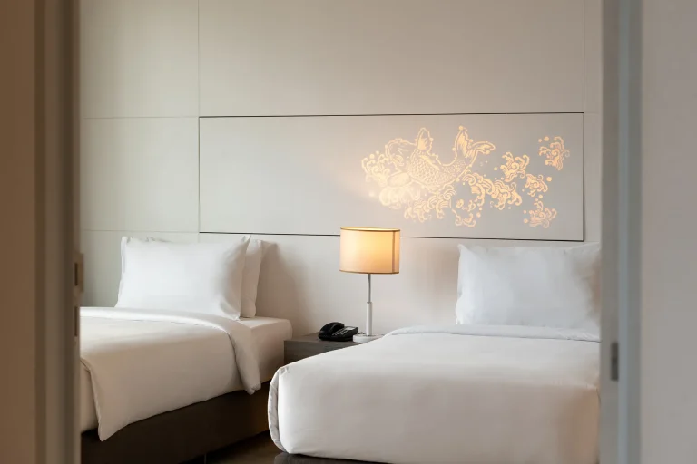 suite-2-bedroom-garden-bts-thonglor-5-star-hotel