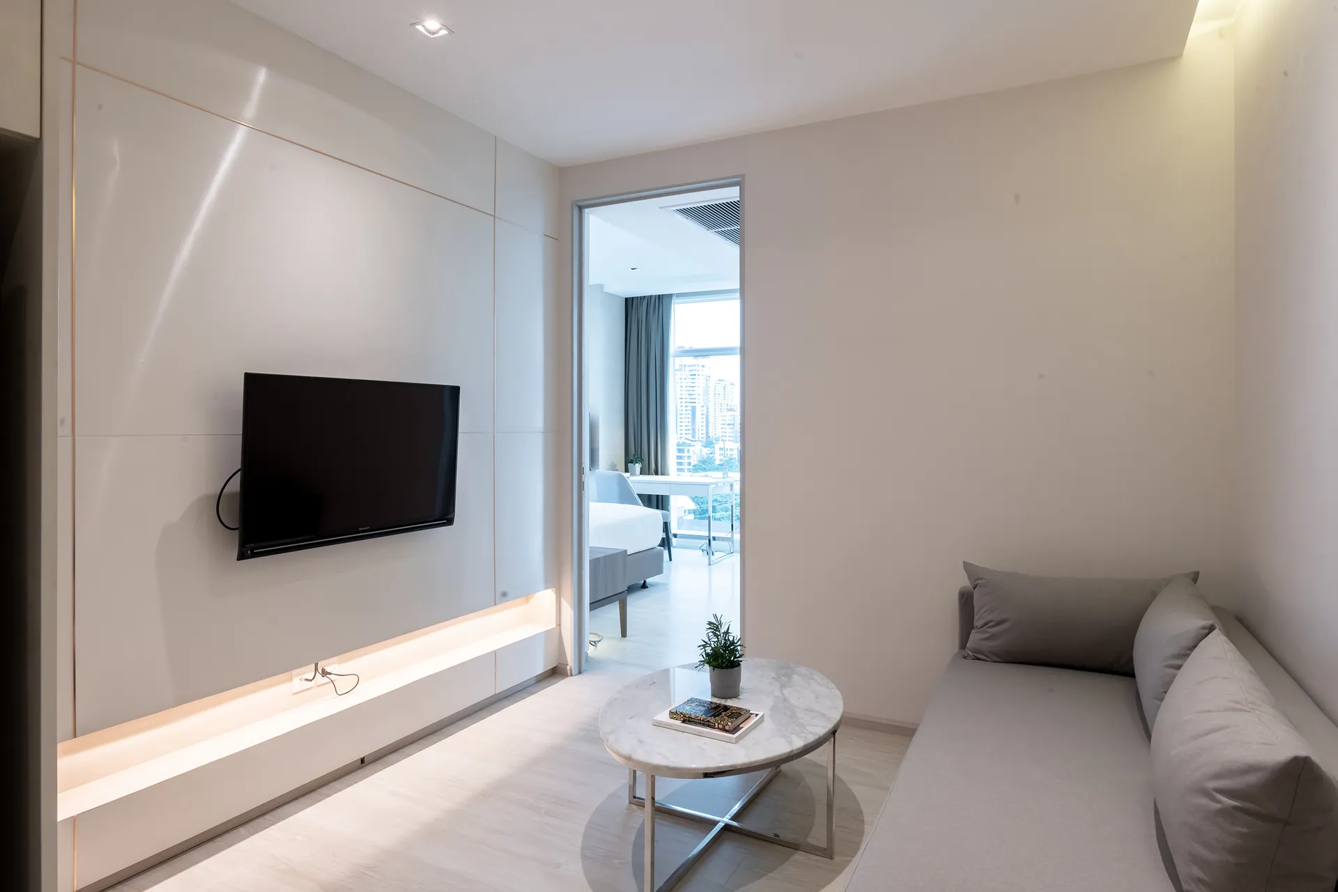 thonglor bts serviced apartment 2-bedroom kitchen 5-star-hotel