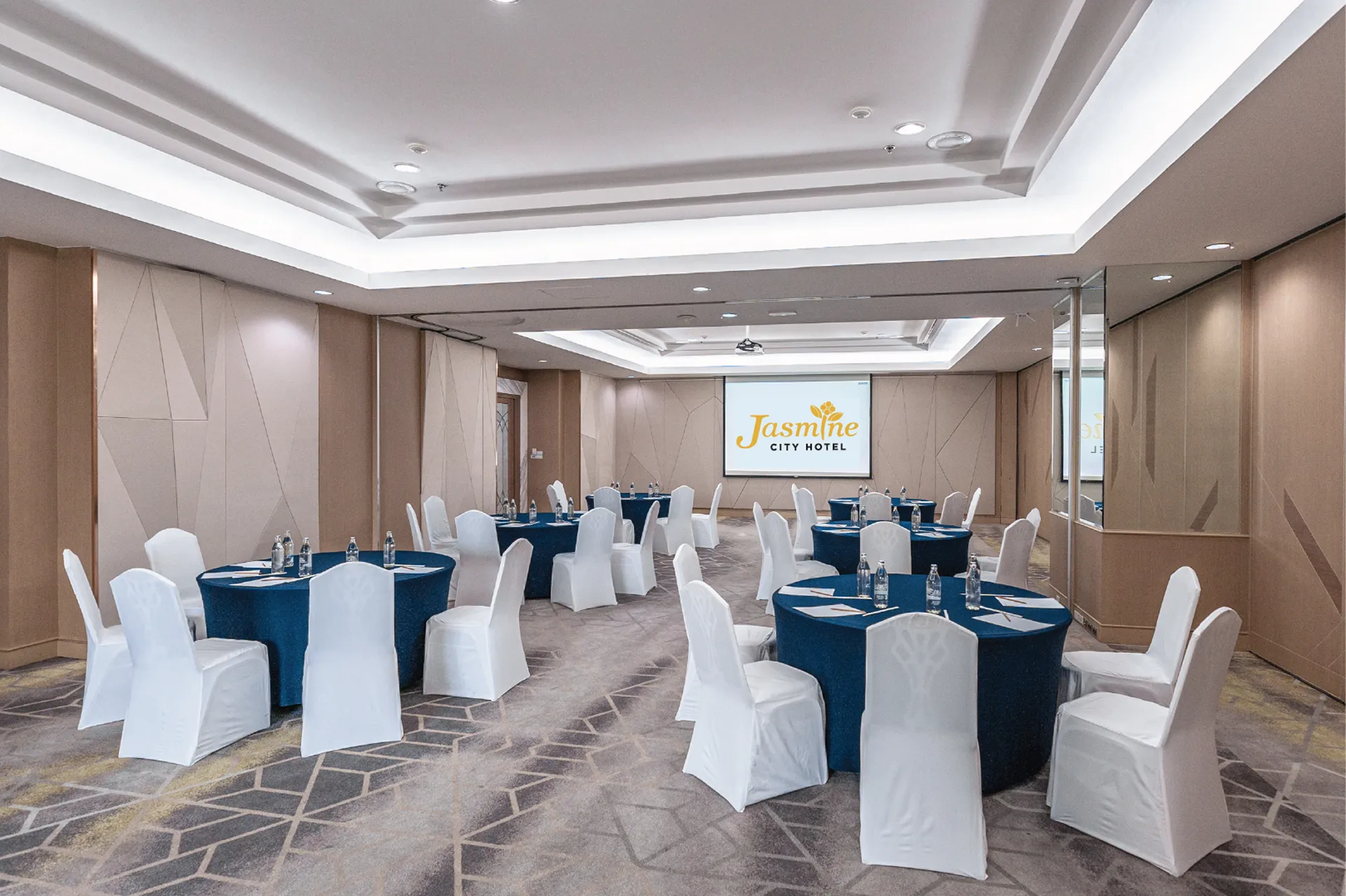 conference venue bangkok sukhumvit conference hall