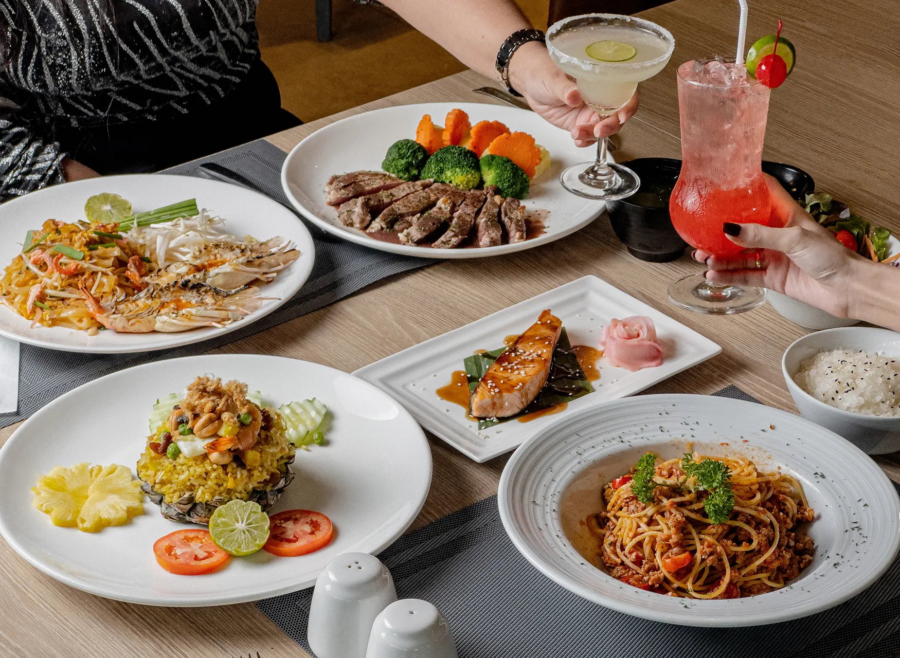 best hotel restaurant thonglor bangkok cafe de jasmine interior