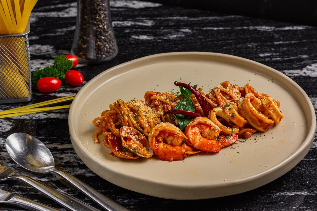 dining asok near - Jasmine