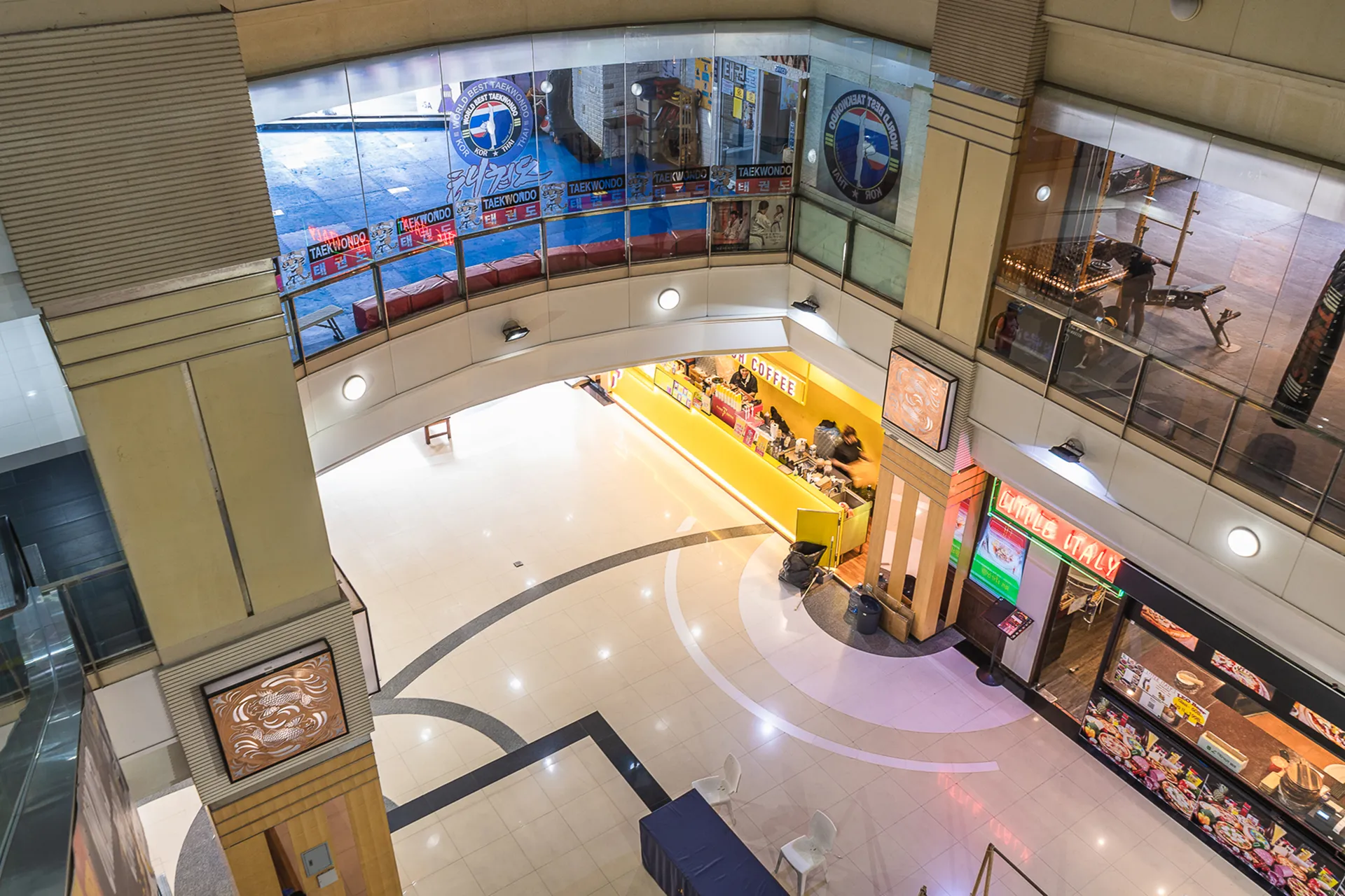 service facilities bangkok hotel jasmine city dining