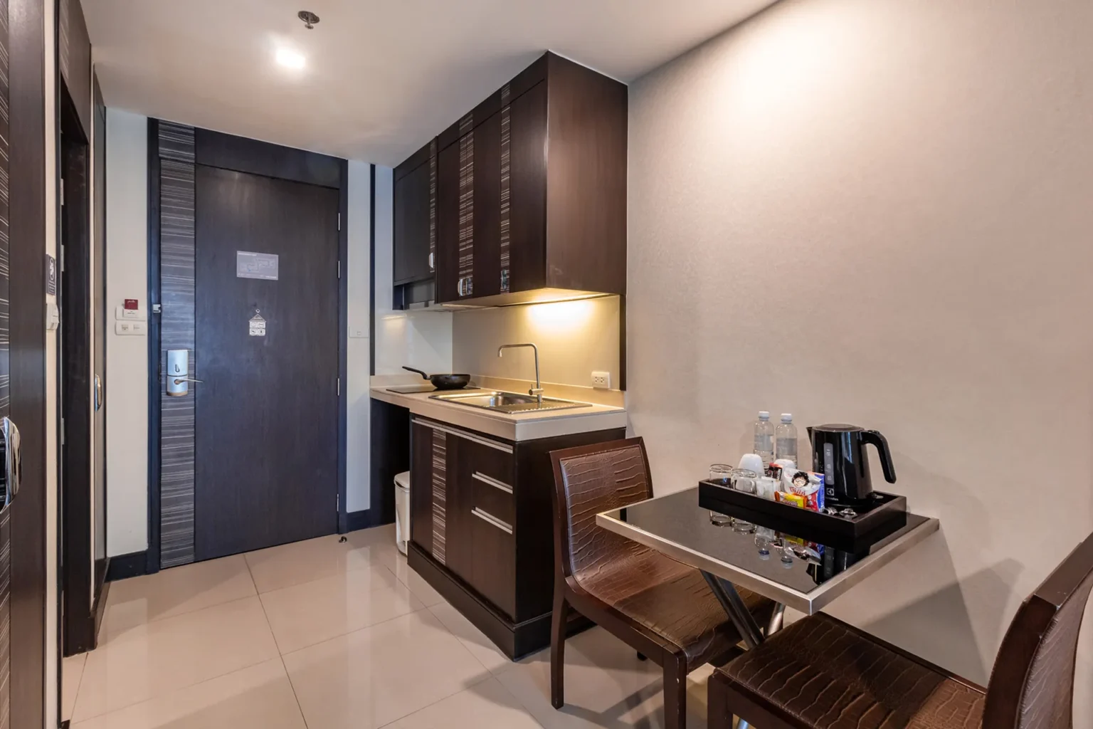 Comfortable deluxe bedroom at hotel in Phra Khanong Bangkok