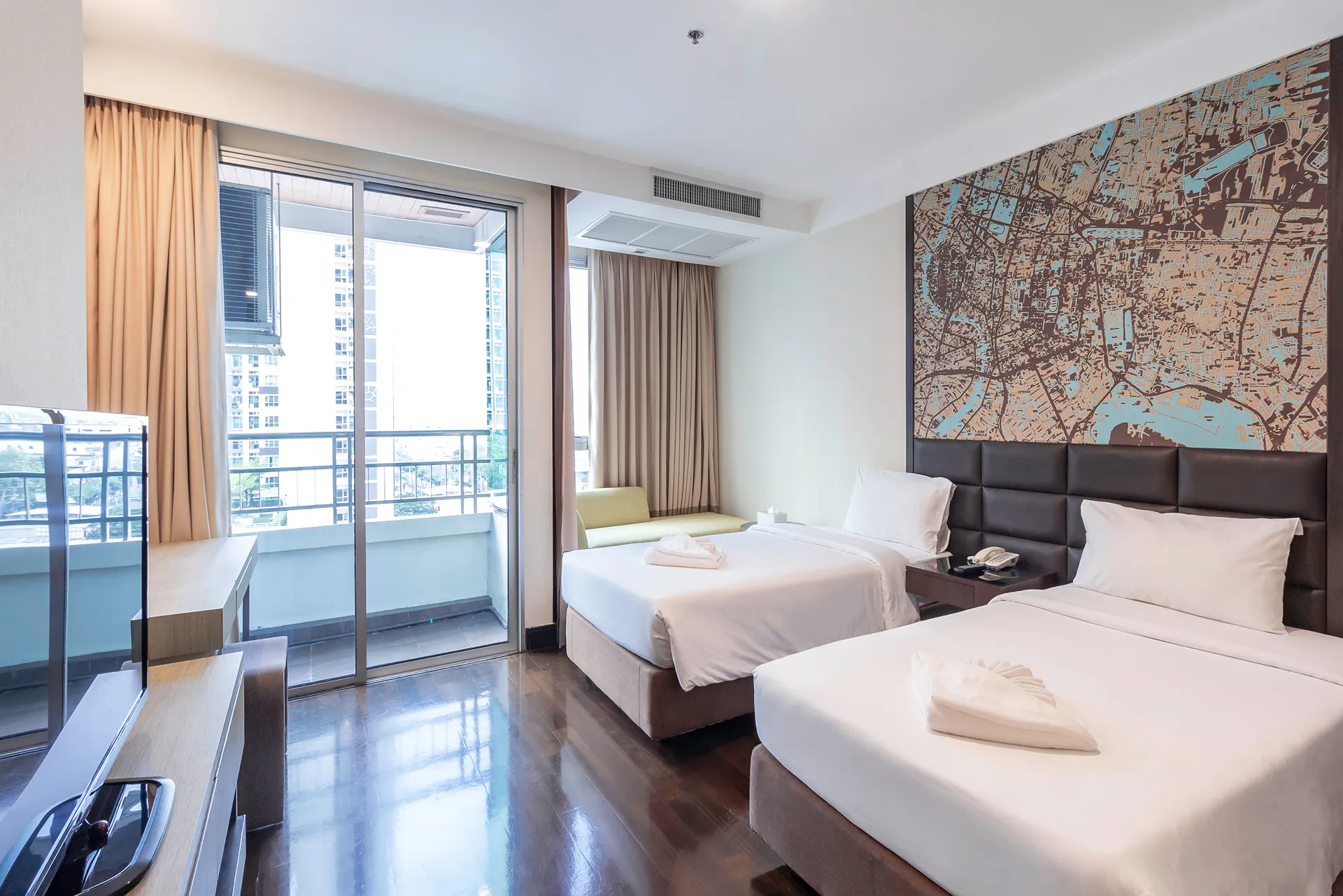 Deluxe hotel near BTS Phra Khanong Bangkok