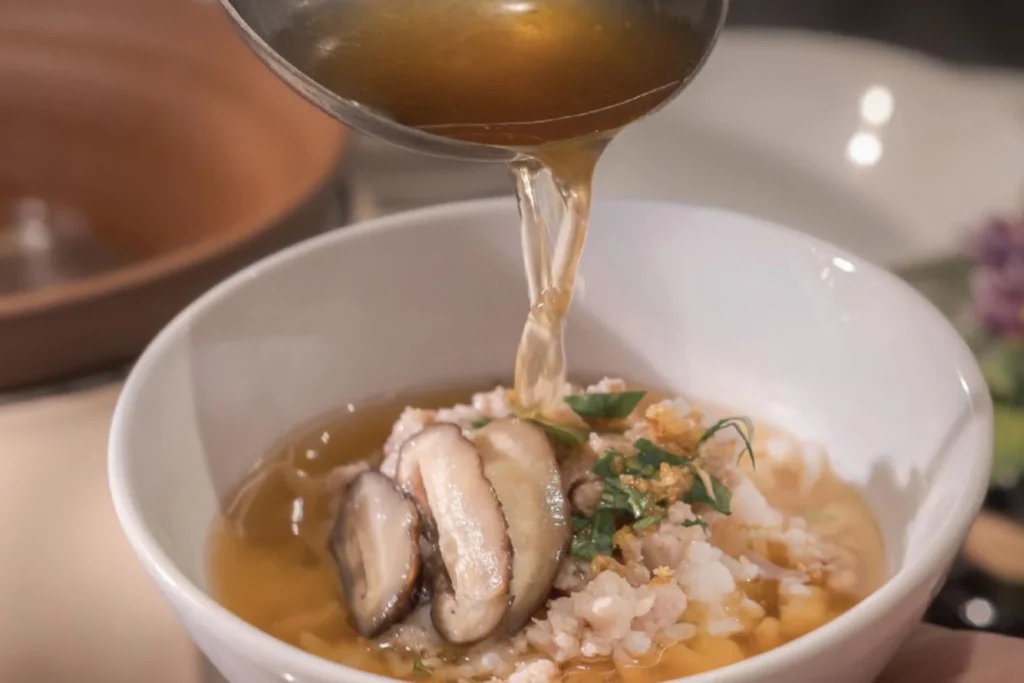 อาหารมื้อดึกฟรี โรงแรมกรุงเทพ